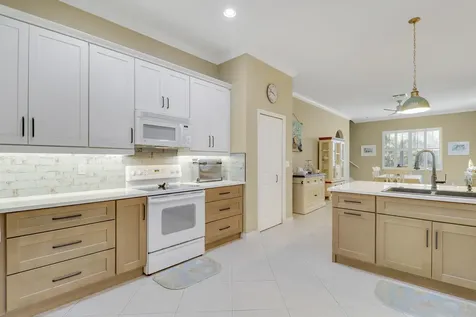 2260 Nw Windemere Drive Jensen Beach FL 34957