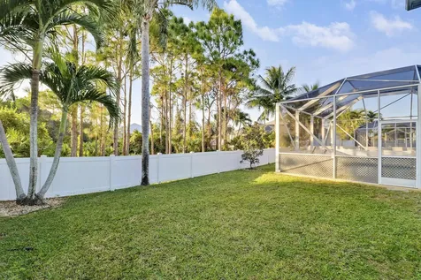 2260 Nw Windemere Drive Jensen Beach FL 34957