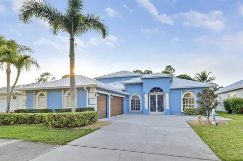 2260 Nw Windemere Drive Jensen Beach FL 34957
