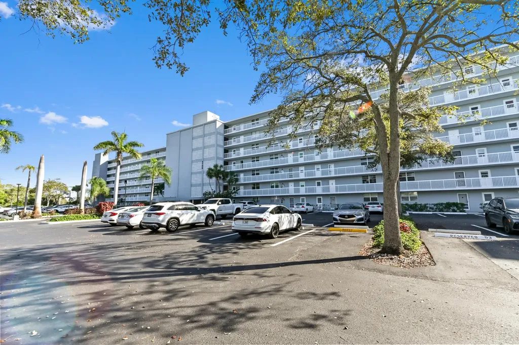 5700 Nw 2nd Avenue Boca Raton FL 33487