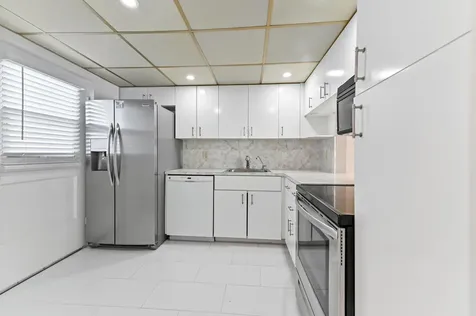 5700 Nw 2nd Avenue Boca Raton FL 33487