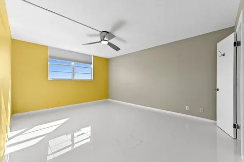 5700 Nw 2nd Avenue Boca Raton FL 33487