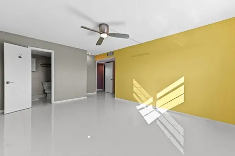 5700 Nw 2nd Avenue Boca Raton FL 33487