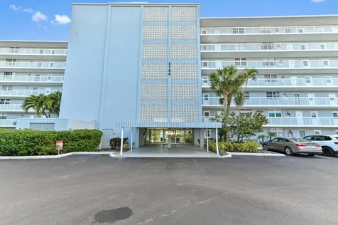 5700 Nw 2nd Avenue Boca Raton FL 33487