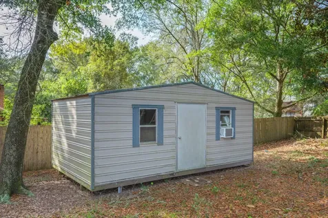 514 Linden Avenue Niceville FL 32578