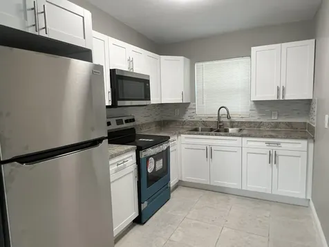 3990 Plum Tree Drive Lake Worth FL 33462