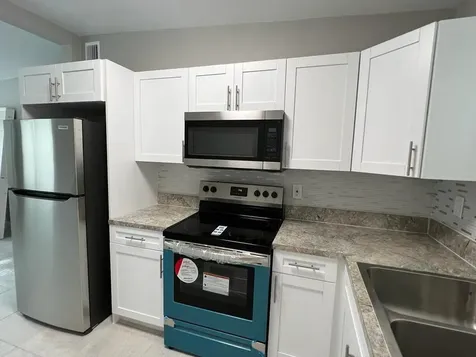 3990 Plum Tree Drive Lake Worth FL 33462