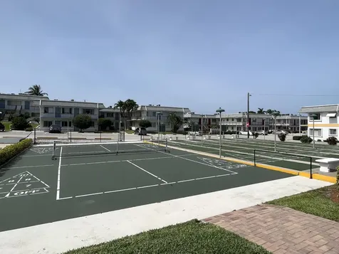 2840 Cynthia Lane Lake Worth Beach FL 33461