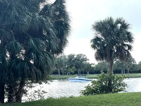 2840 Cynthia Lane Lake Worth Beach FL 33461