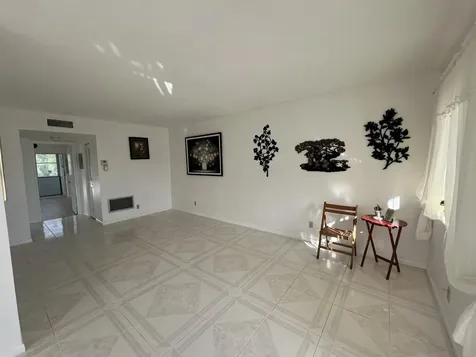 2840 Cynthia Lane Lake Worth Beach FL 33461