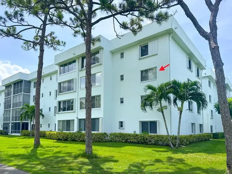6698 10th Avenue Lake Worth FL 33467