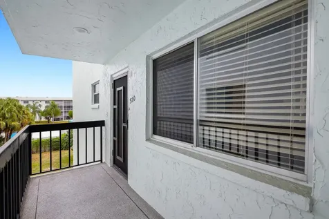 6698 10th Avenue Lake Worth FL 33467