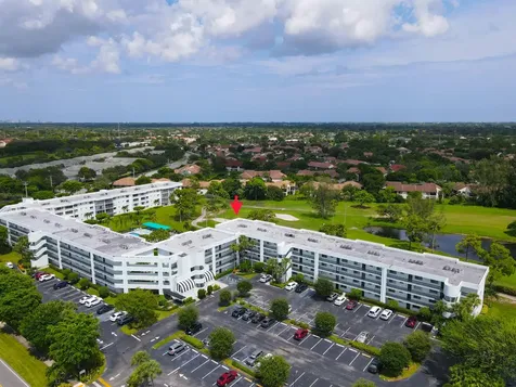 6698 10th Avenue Lake Worth FL 33467