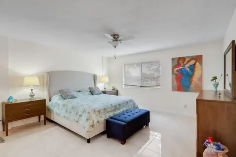 6698 10th Avenue Lake Worth FL 33467