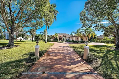 8480 Man O War Road Palm Beach Gardens FL 33418
