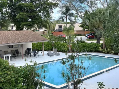 3402 Gardens East Drive Palm Beach Gardens FL 33410