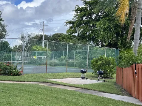 3402 Gardens East Drive Palm Beach Gardens FL 33410