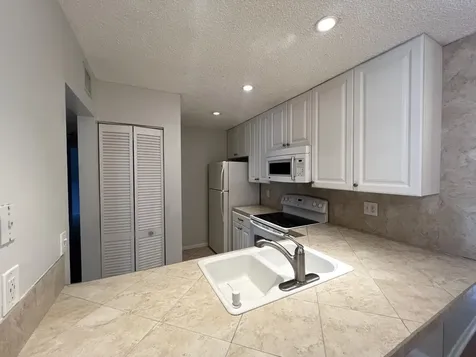 3402 Gardens East Drive Palm Beach Gardens FL 33410