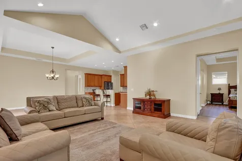 7136 Maidstone Drive Port Saint Lucie FL 34986