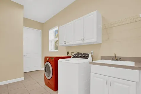 7136 Maidstone Drive Port Saint Lucie FL 34986