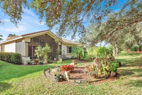 7136 Maidstone Drive Port Saint Lucie FL 34986