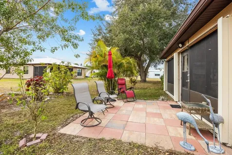 79 Flores Del Norte Fort Pierce FL 34951