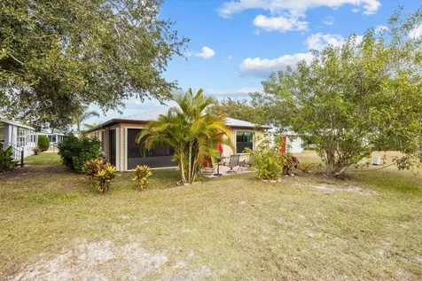 79 Flores Del Norte Fort Pierce FL 34951