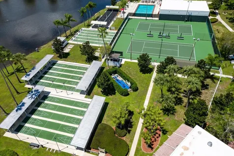 79 Flores Del Norte Fort Pierce FL 34951
