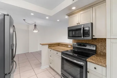951 De Soto Road Boca Raton FL 33432