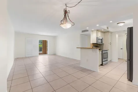 951 De Soto Road Boca Raton FL 33432