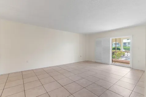 951 De Soto Road Boca Raton FL 33432