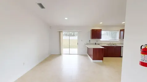 2175 SE Heathwood Circle Port Saint Lucie FL 34952