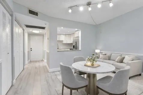9370 SW 8th Street Boca Raton FL 33428