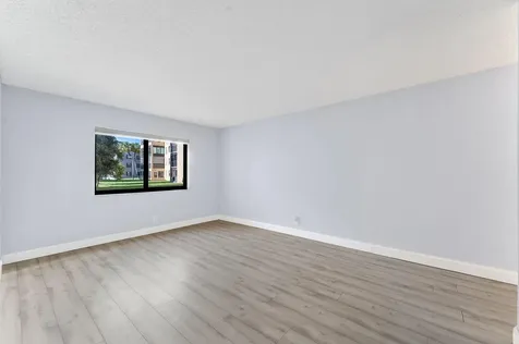 9370 SW 8th Street Boca Raton FL 33428