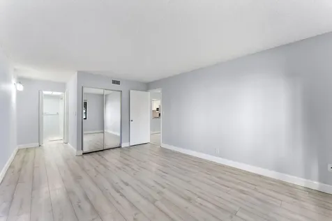 9370 SW 8th Street Boca Raton FL 33428