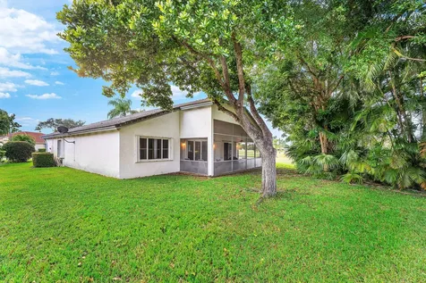 7707 Nw 79th Street Tamarac FL 33321