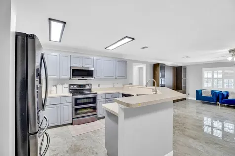2120 87th Court Vero Beach FL 32966