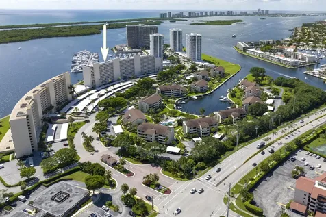 126 Lakeshore Drive North Palm Beach FL 33408