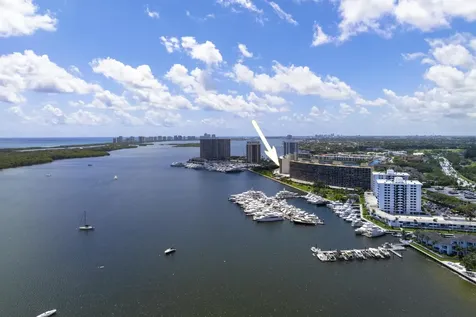 126 Lakeshore Drive North Palm Beach FL 33408