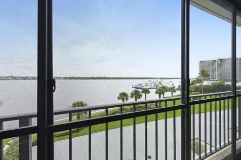 126 Lakeshore Drive North Palm Beach FL 33408