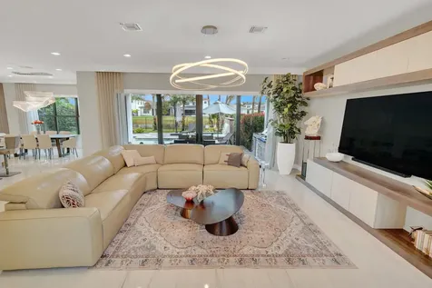 17318 Pagoda Palms Drive Boca Raton FL 33496