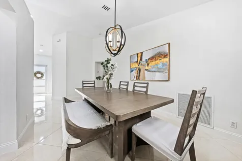 4052 Crescent Creek Place Coconut Creek FL 33073