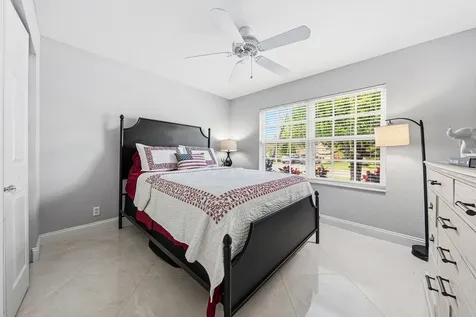 4052 Crescent Creek Place Coconut Creek FL 33073