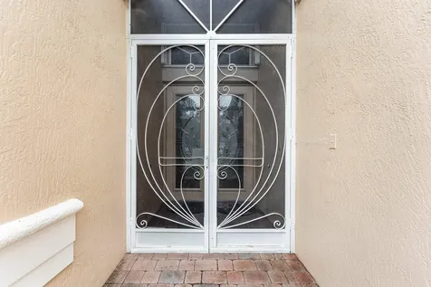 8688 Via Avellino Lake Worth FL 33467