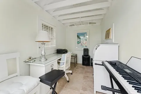 230 Onondaga Avenue Palm Beach FL 33480