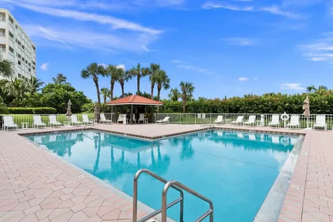 3870 N Highway Highway A1a Hutchinson Island FL 34949