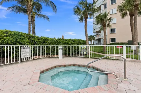 3870 N Highway Highway A1a Hutchinson Island FL 34949