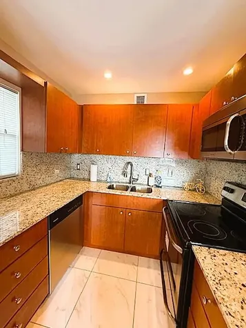 508 Saxony K Delray Beach FL 33446