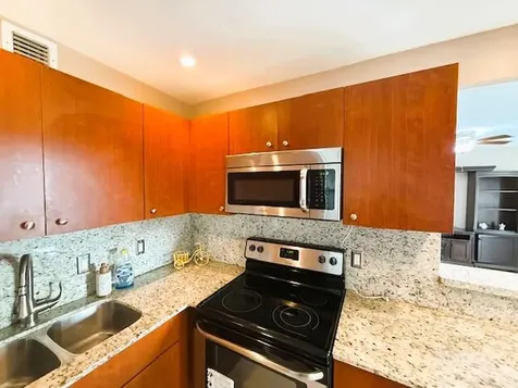 508 Saxony K Delray Beach FL 33446