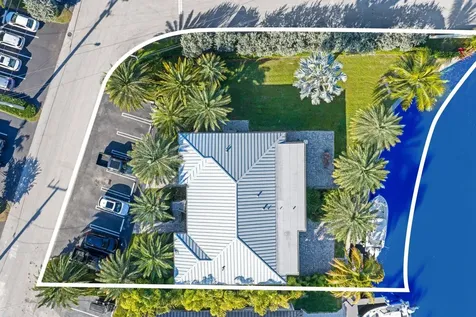 830 SE 22nd Avenue Pompano Beach FL 33062
